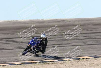 media/Jan-15-2026-Racers Edge (Thu) [[dfebeb70ab]]/3-B Group/Session 2 (Bowl Exit)/